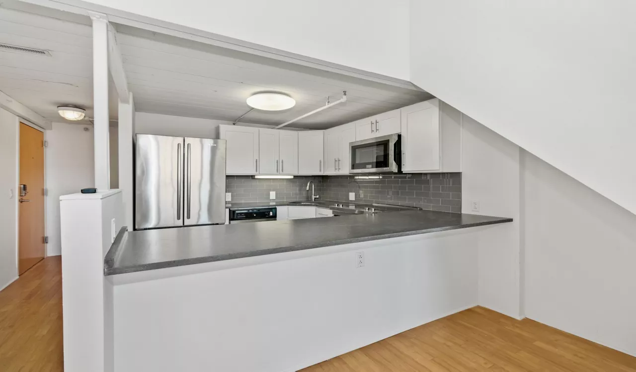Riverloft - Philadelphia, PA - Kitchen