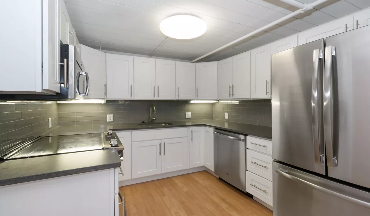 The Riverloft Apartment Homes - Philadelphia, PA - Kitchen