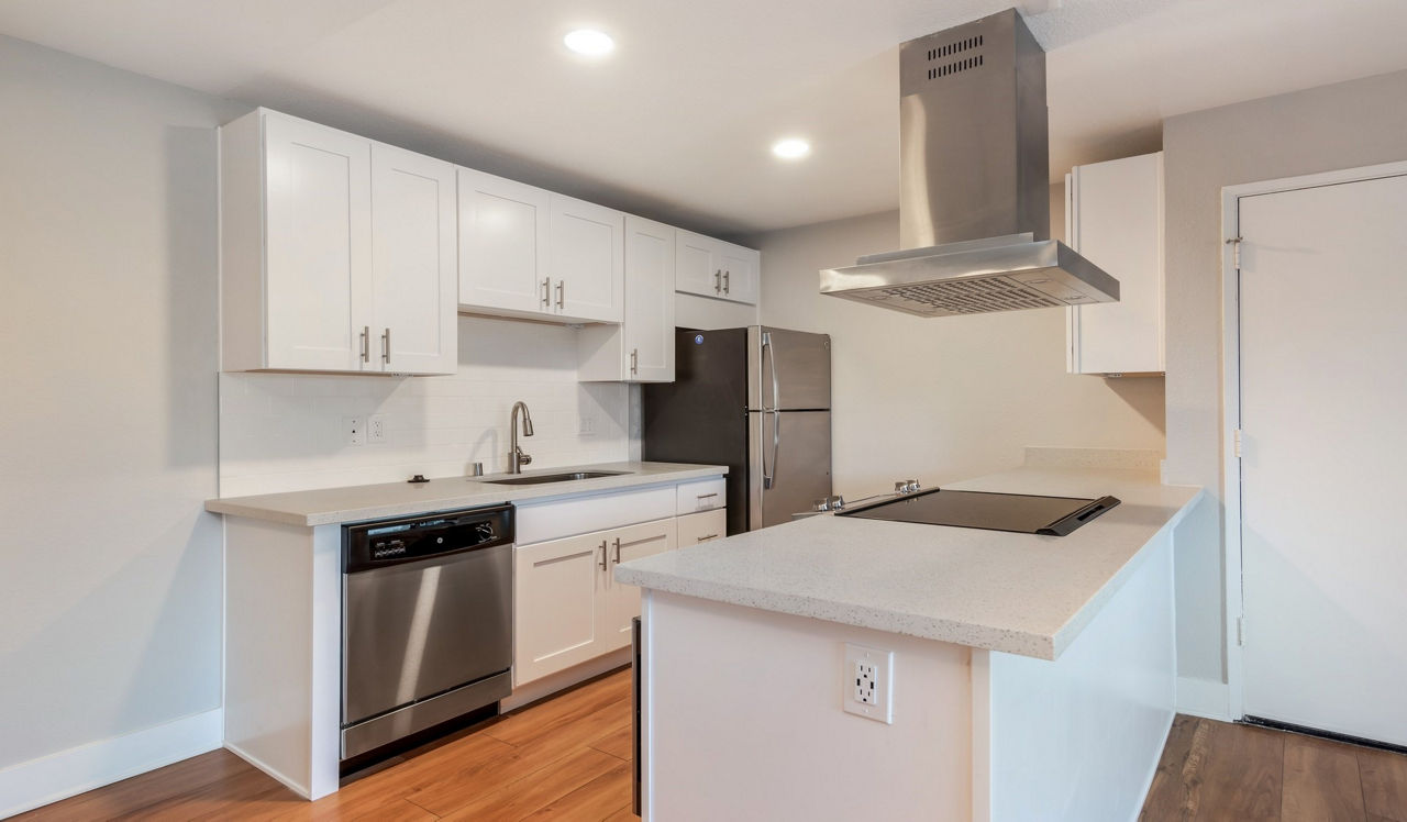 Hidden Cove - Escondido CA - kitchen