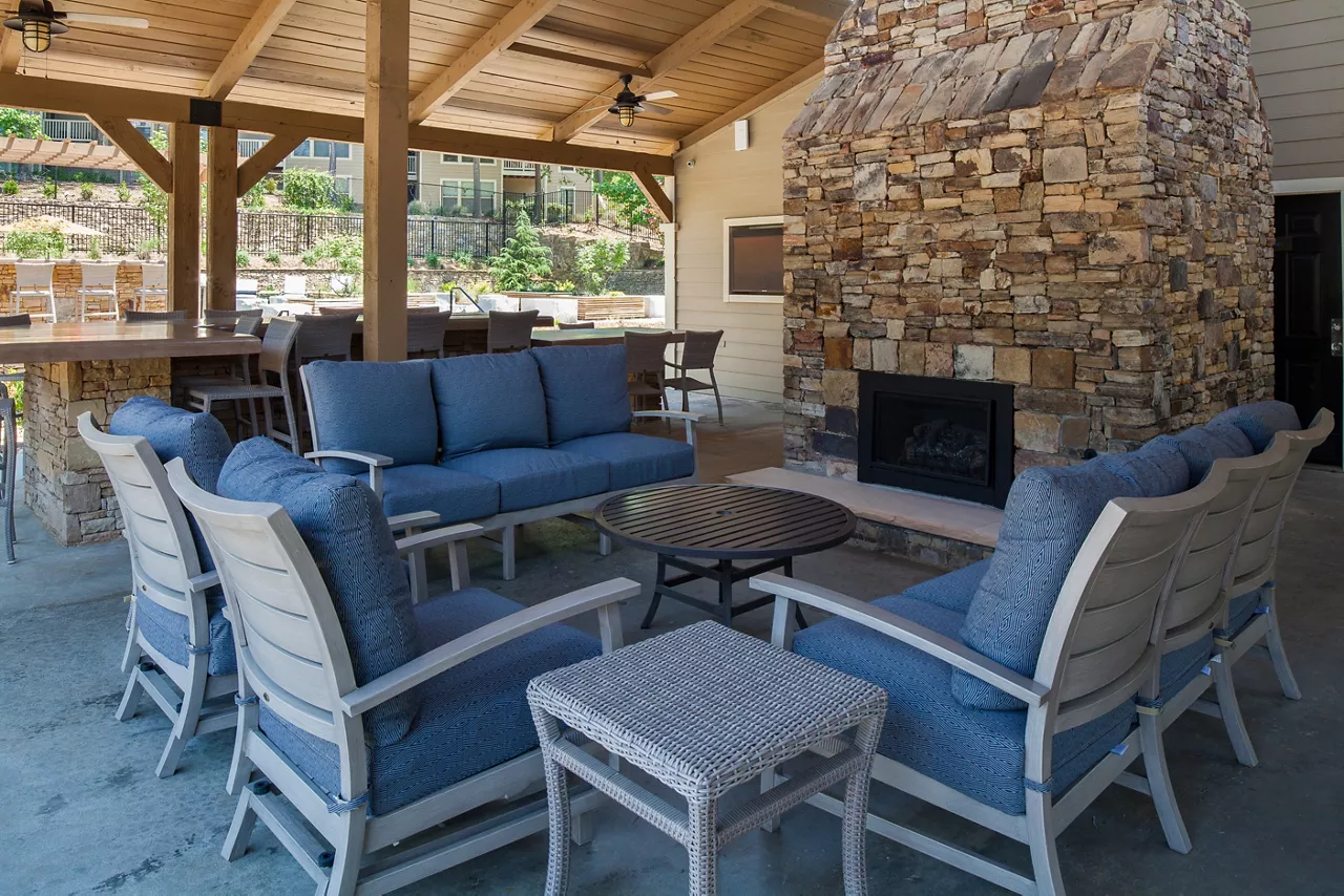 83 Reserve in Atlanta, GA - Outdoor Lounge