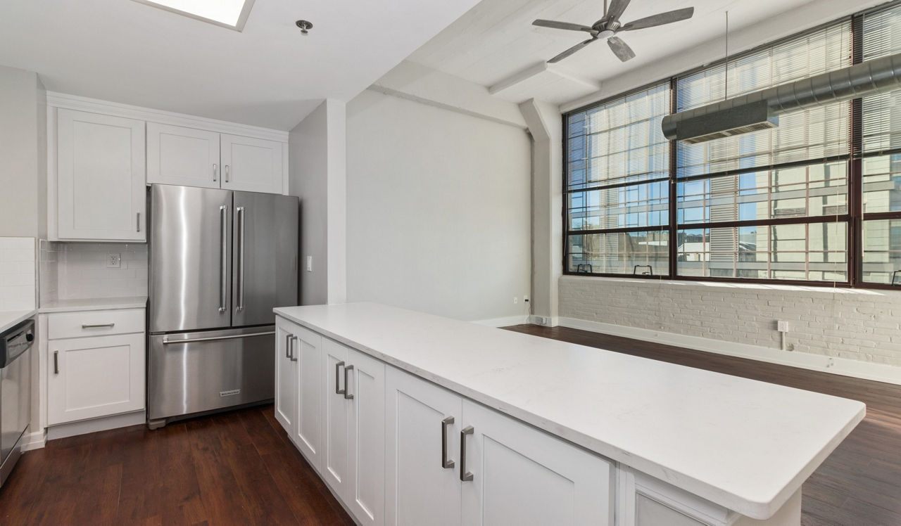 Locust on the Park - Philadelphia, PA - Interior Kitchen