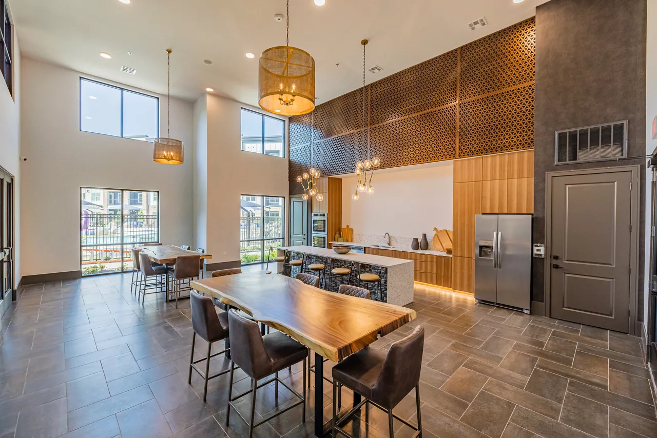 Forena Revelstoke - Fort Worth, TX - Clubhouse