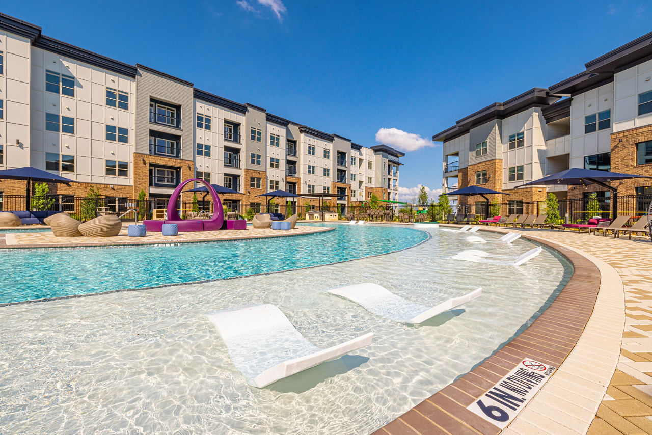 Pool at Forena Revelstoke (5 of 5)