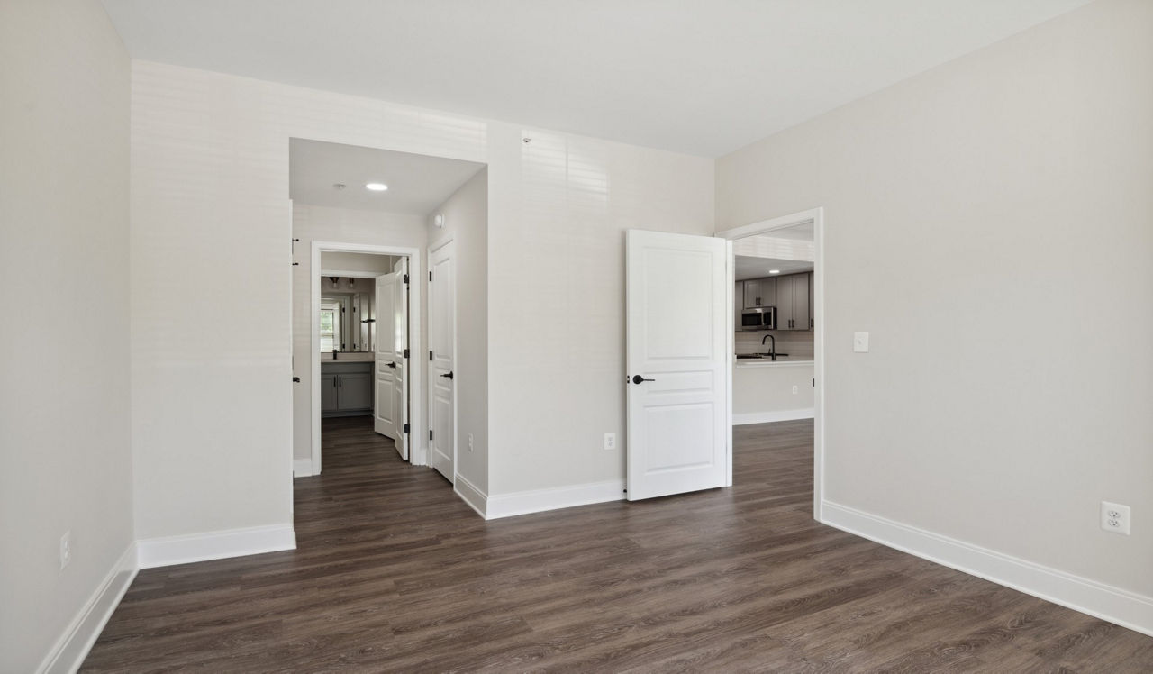 Capital Crescent Trail Residences - Bethesda, MD - Bedroom