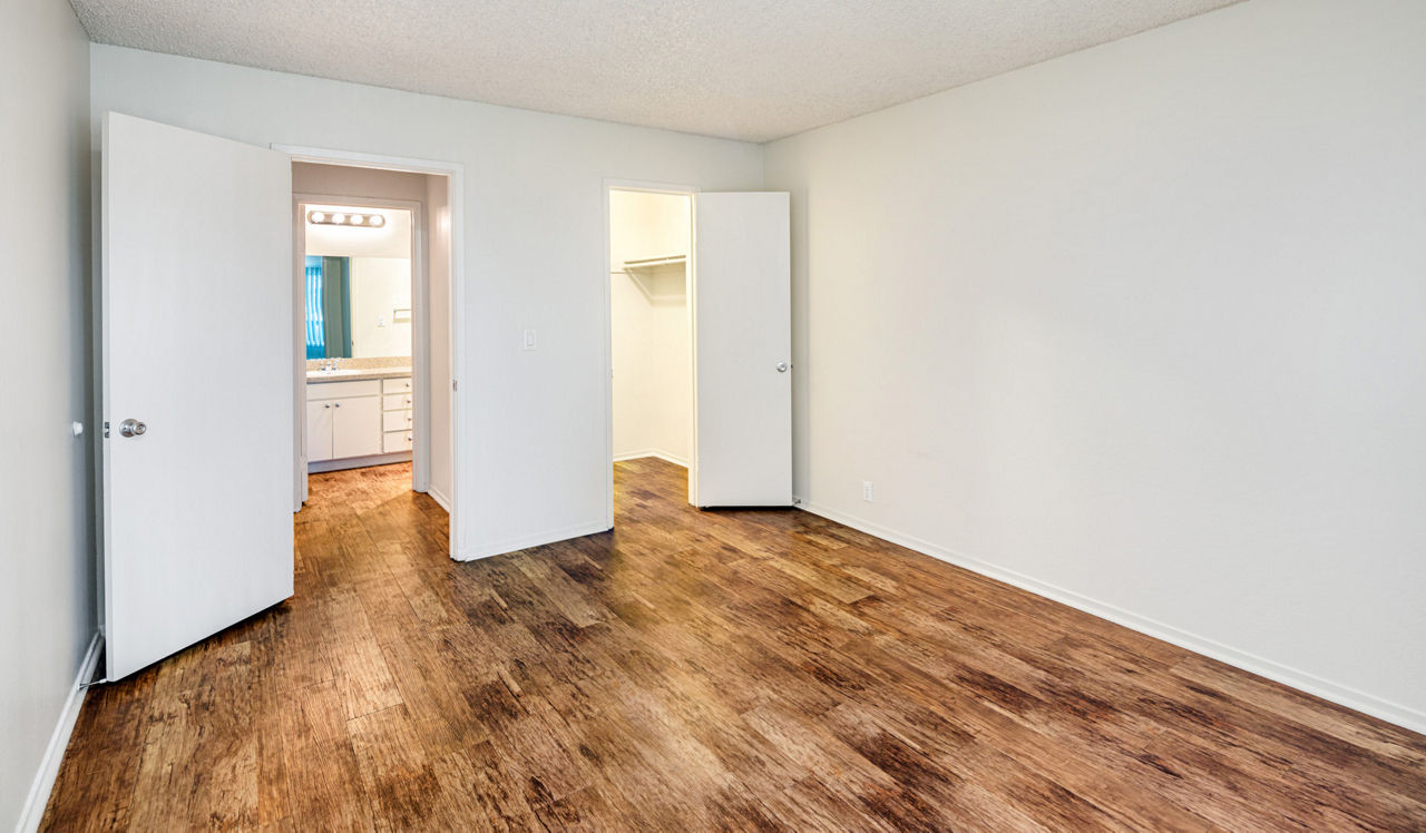 Laurel Crossing - San Mateo, CA - bedroom