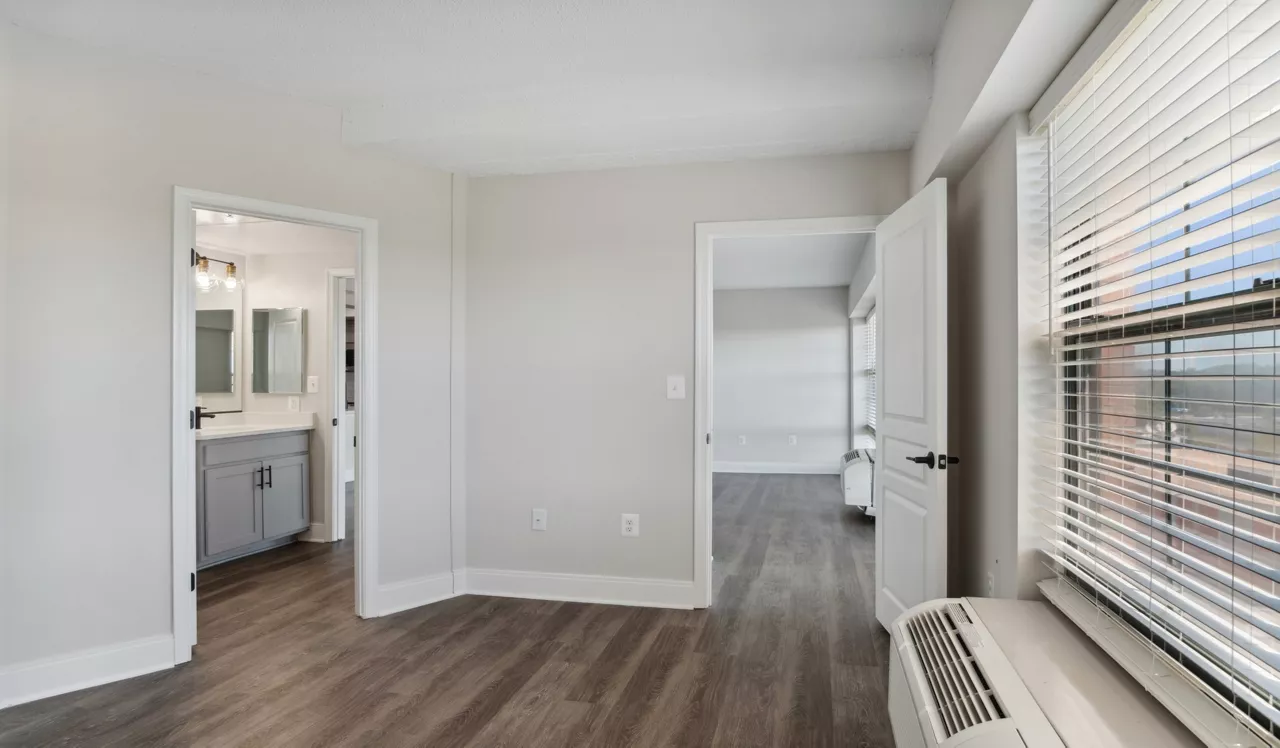 Capital Crescent Trail Residences - Bethesda, MD - Bedroom