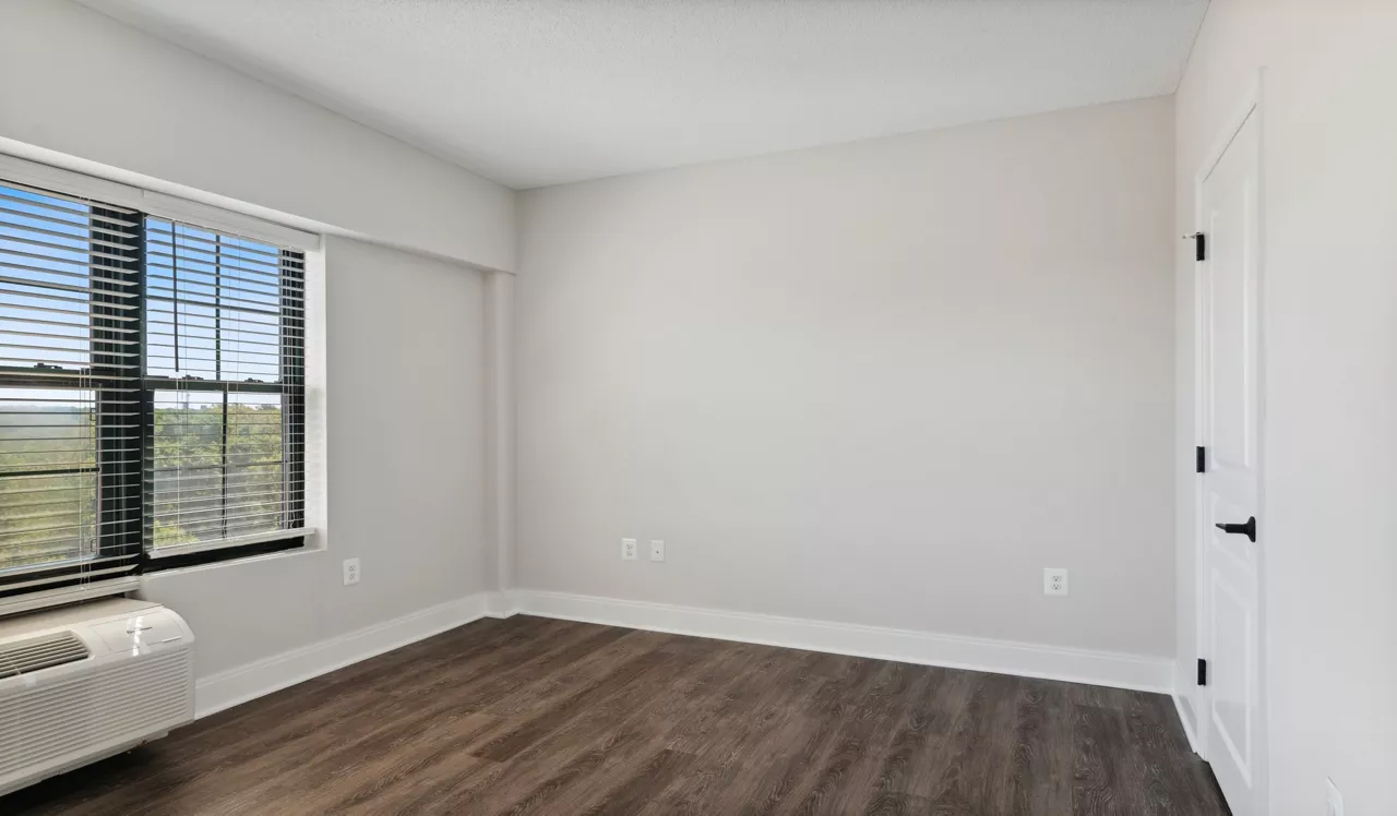 Capital Crescent Trail Residences - Bethesda, MD - Bedroom