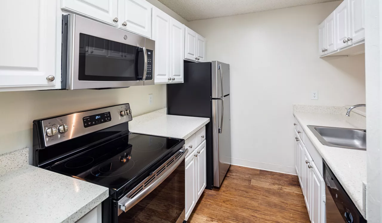 Laurel Crossing - San Mateo, CA - Kitchen