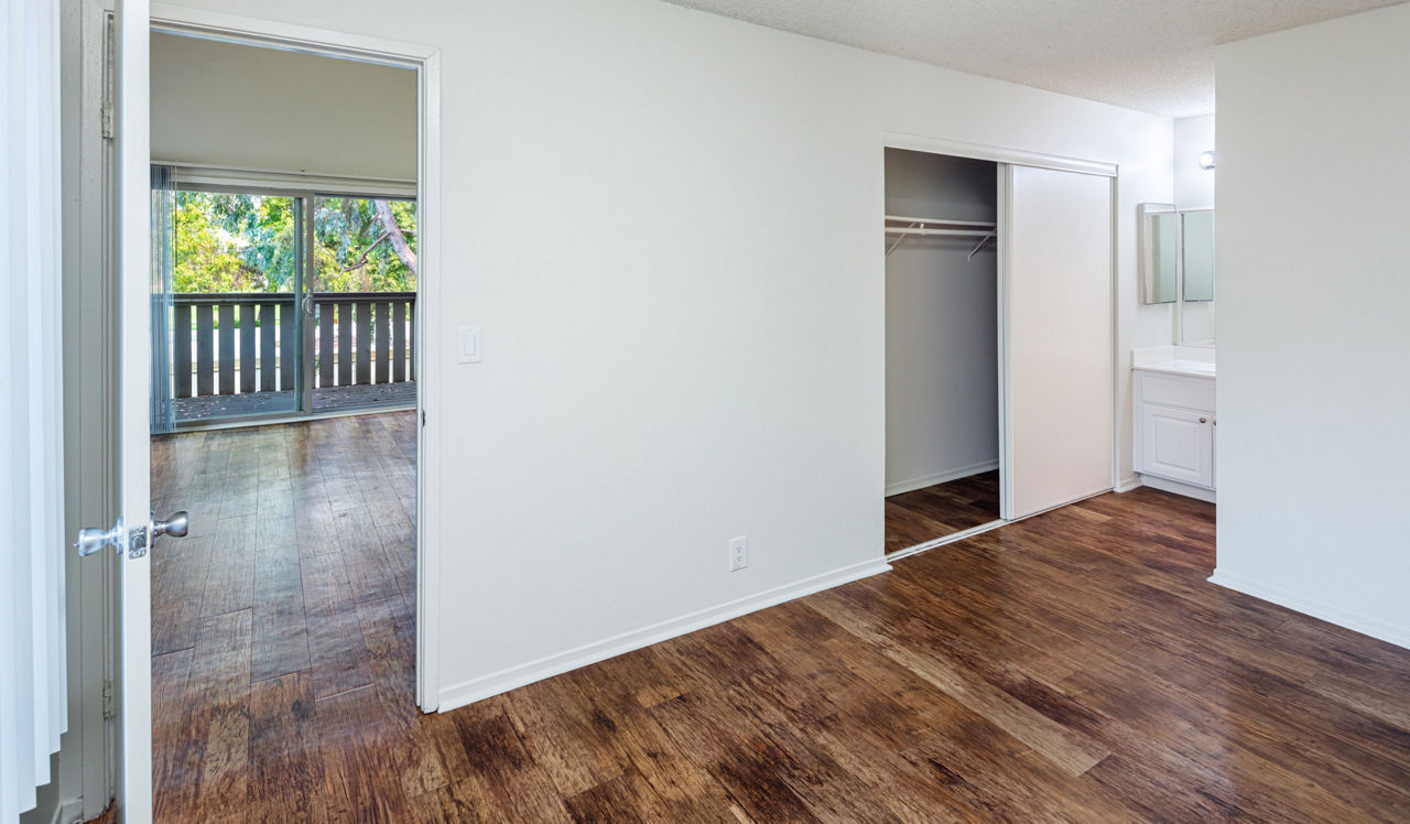 Laurel Crossing - San Mateo, CA - bedroom