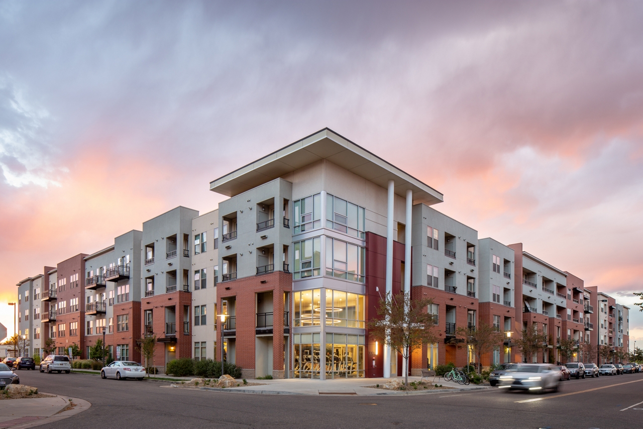 21 Fitzsimons Apartments in Aurora, CO - Exterior.<div style="text-align: center;">&nbsp;</div>
<div style="text-align: center;">Enjoy a great location on the Anschutz Medical Campus.</div>
