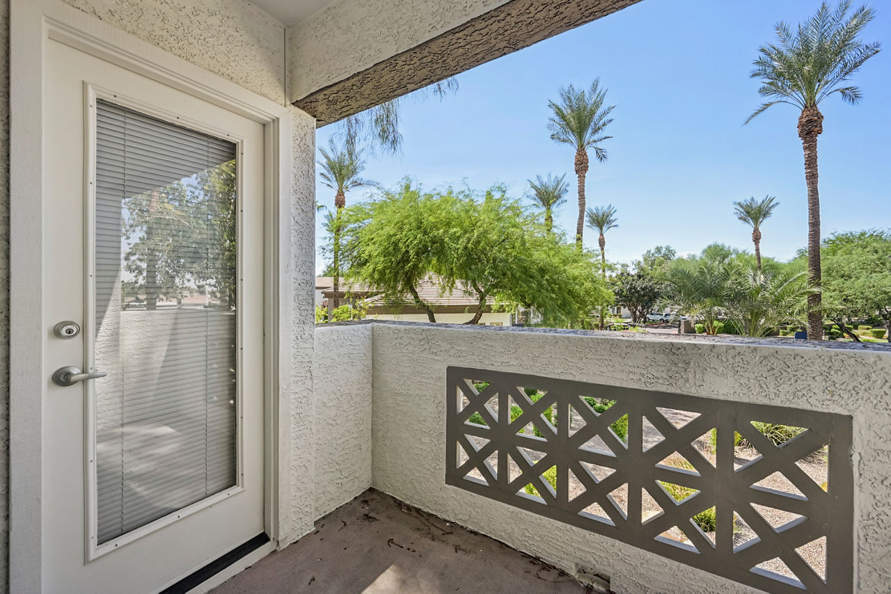 Indigo Creek - Glendale, AZ - Interior