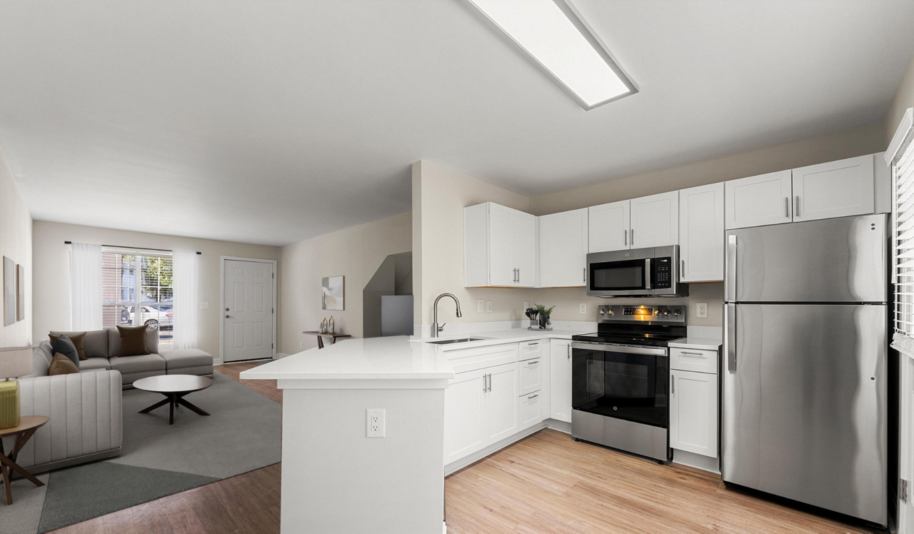 Peachtree Park Apartments - Atlanta, GA - Kitchen