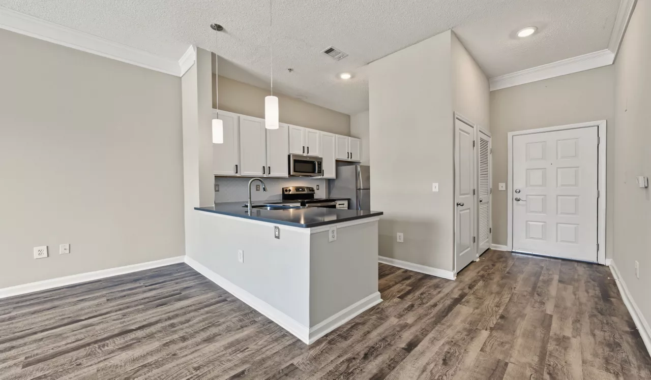 Farrington Midtown - Atlanta, GA - Kitchen