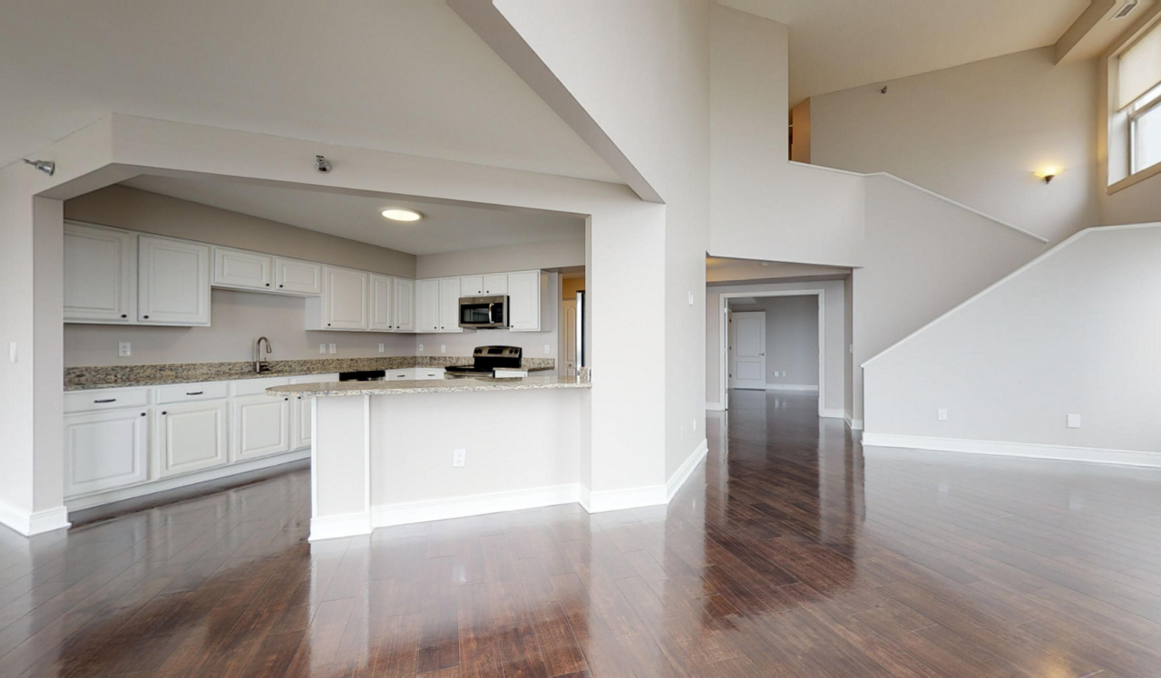 The Beach Club Residences - Minneapolis, MN - Living Room