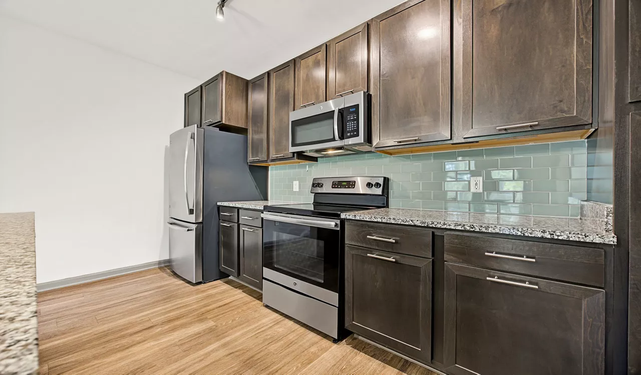 1760 Apartments - Lawrenceville, GA - Kitchen