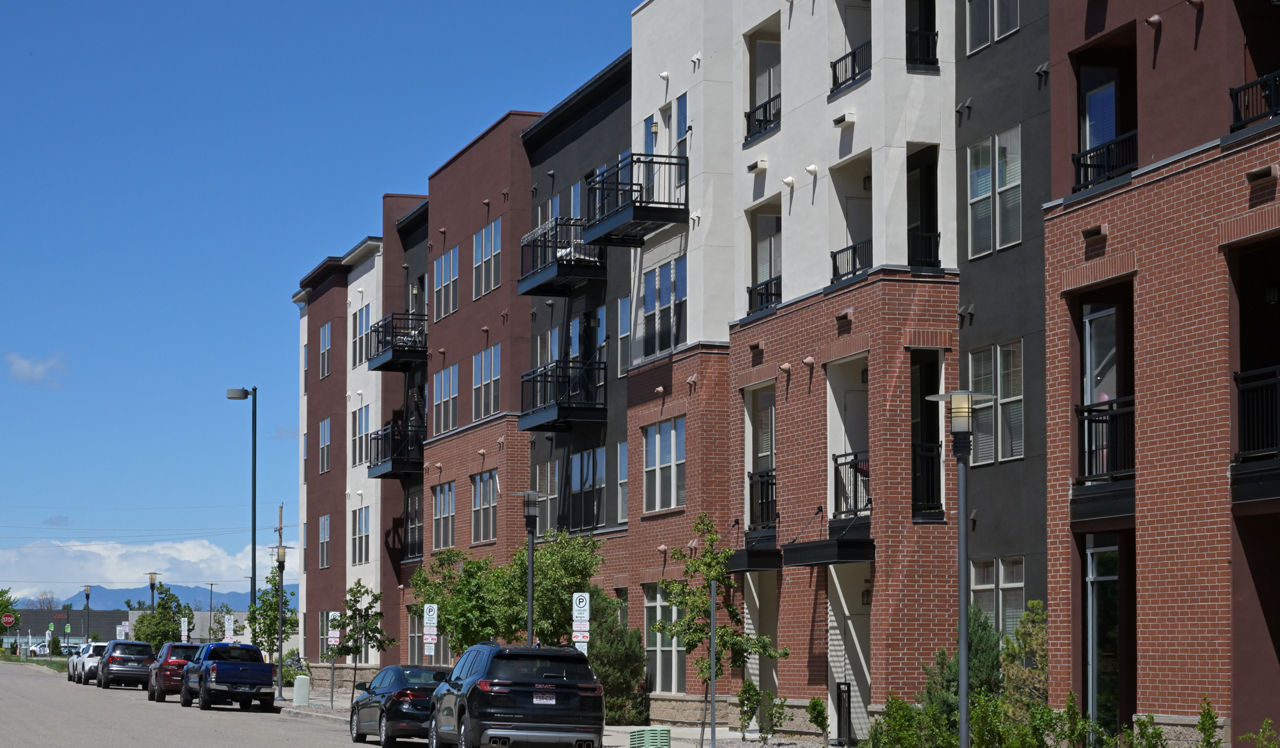 21 Fitzsimons Apartments in Aurora, CO - Exterior
