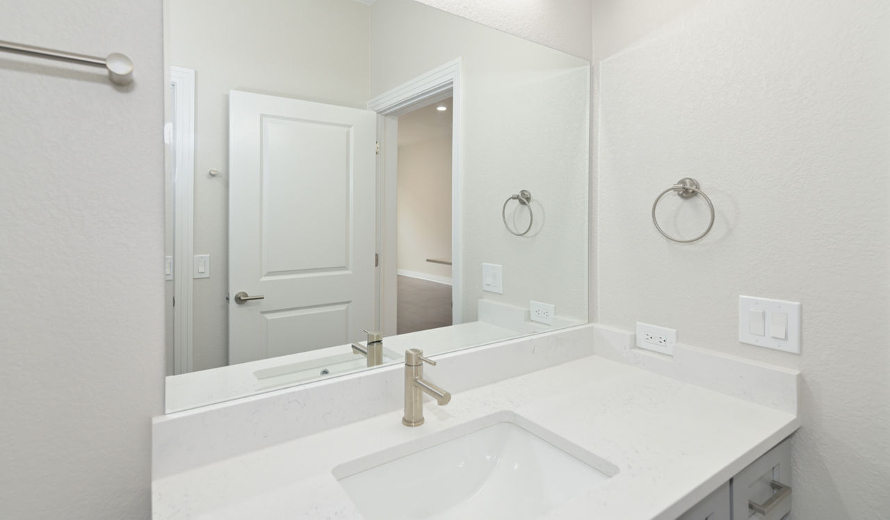 21 Fitzsimons - Aurora, CO - Bathroom