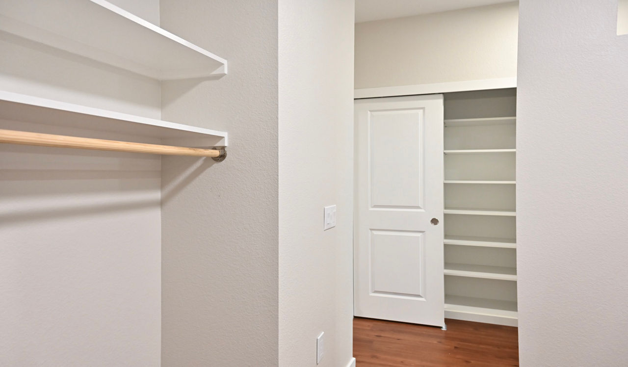 21 Fitzsimons - Aurora, CO - Closet