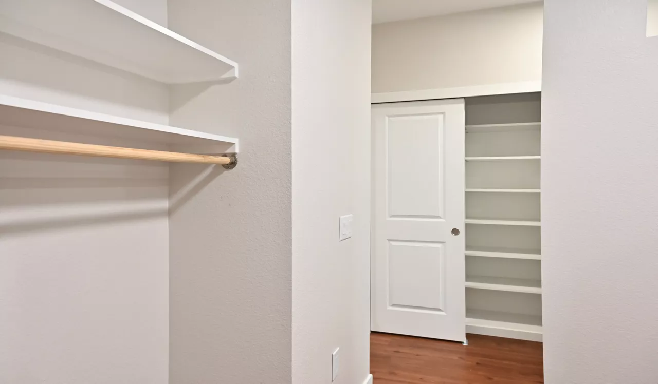 21 Fitzsimons - Aurora, CO - Closet