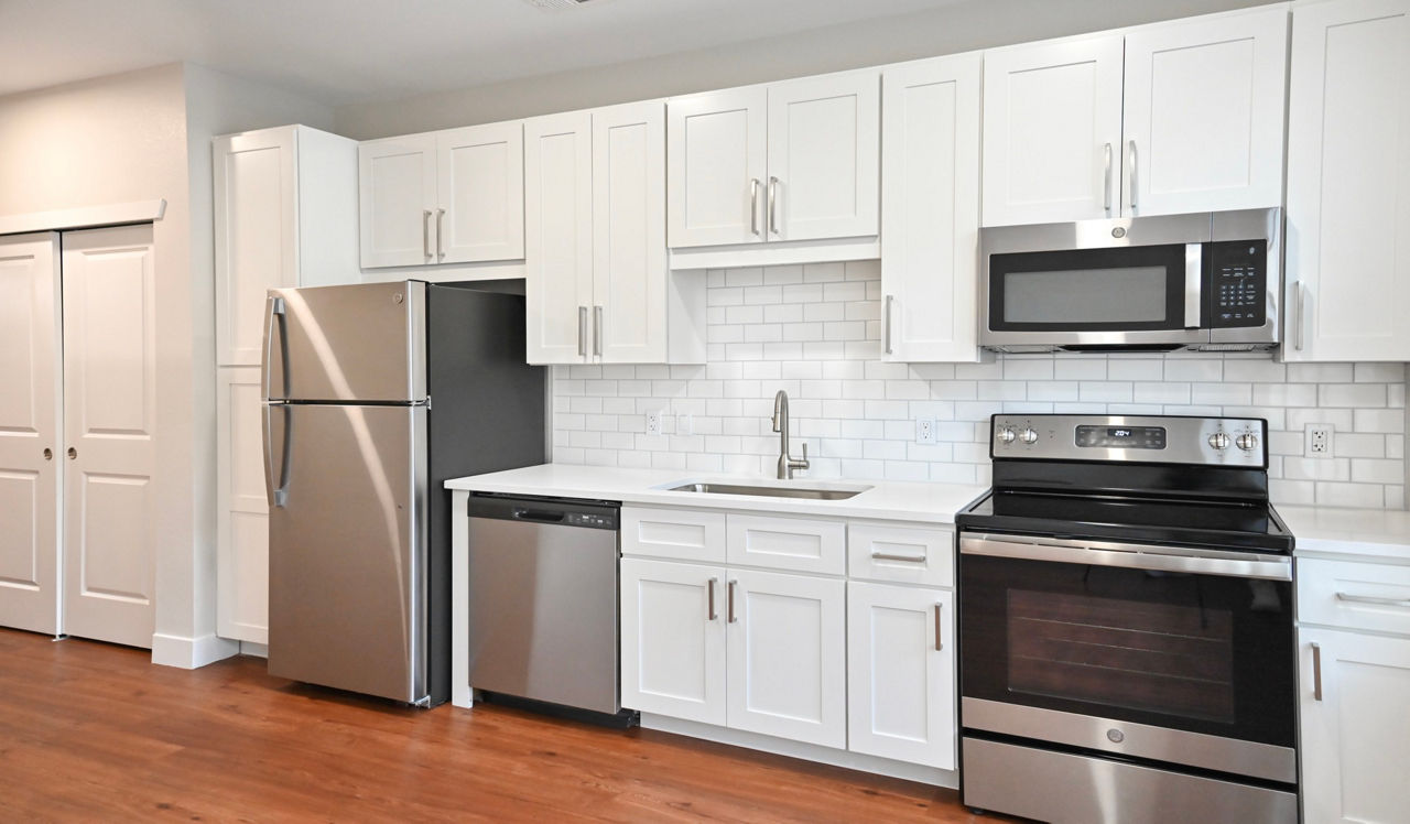 21 Fitzsimons - Aurora, CO - Living Space