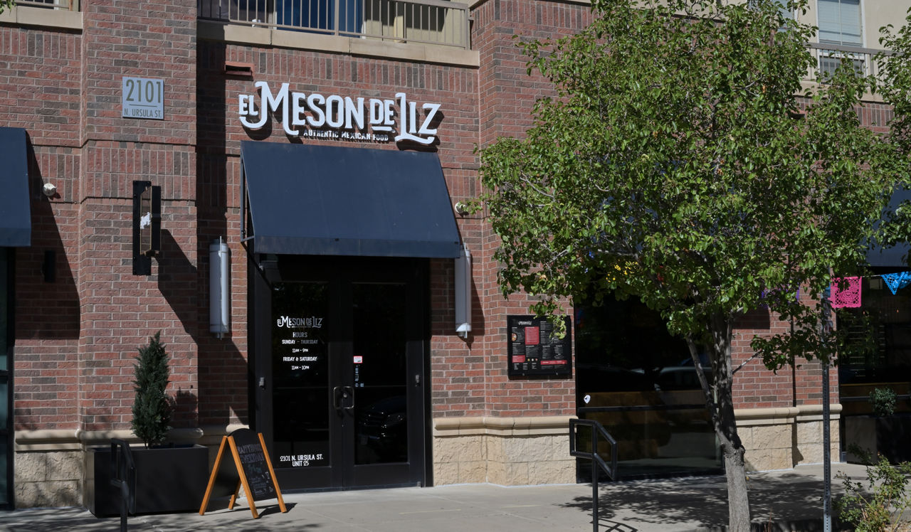 21 Fitzsimons Apartments - Aurora, CO - Meson De Liz