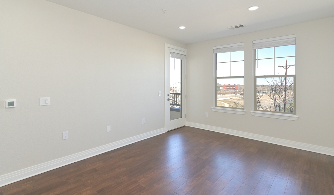 21 Fitzsimons - Aurora, CO - Living Room/