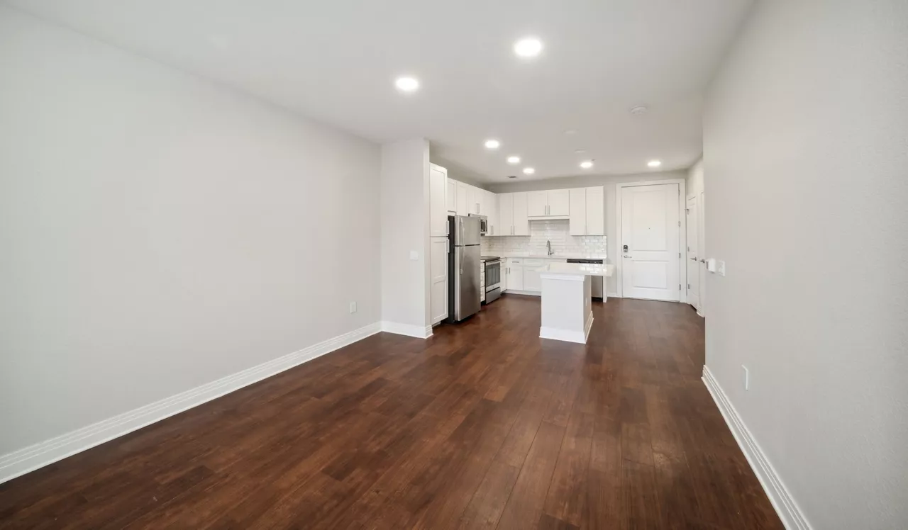 21 Fitzsimons - Aurora, CO - Living space