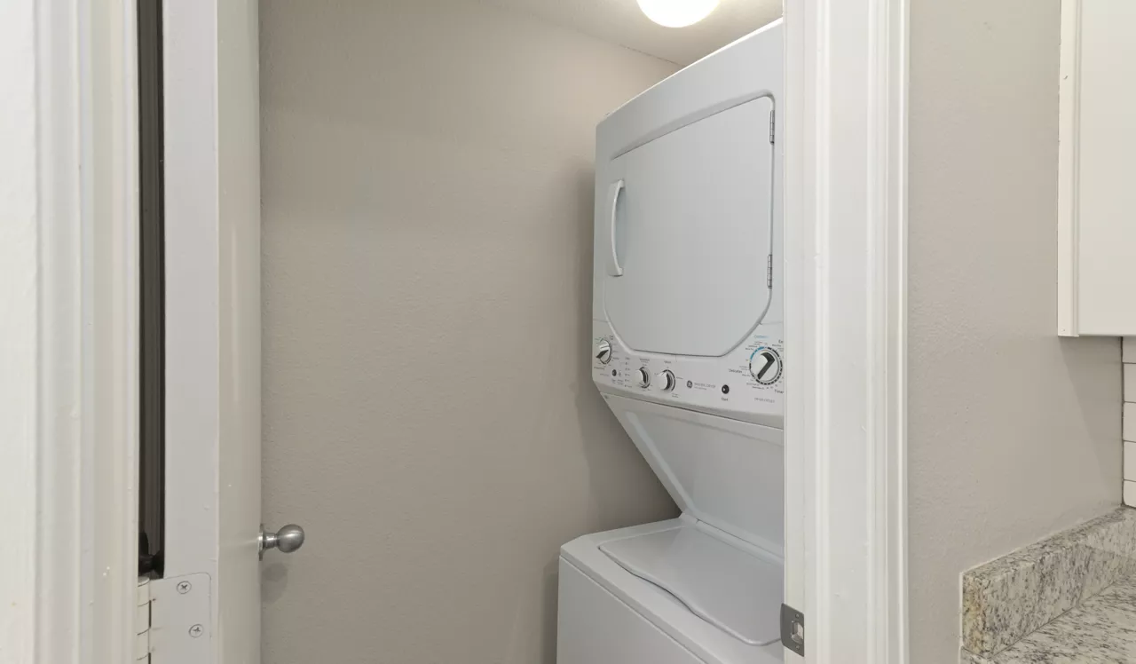 Arcadia - Centennial, CO - Laundry