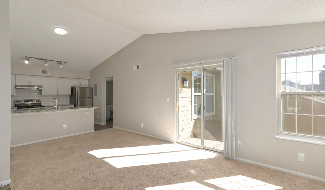 Arcadia - Centennial, CO - Living Room