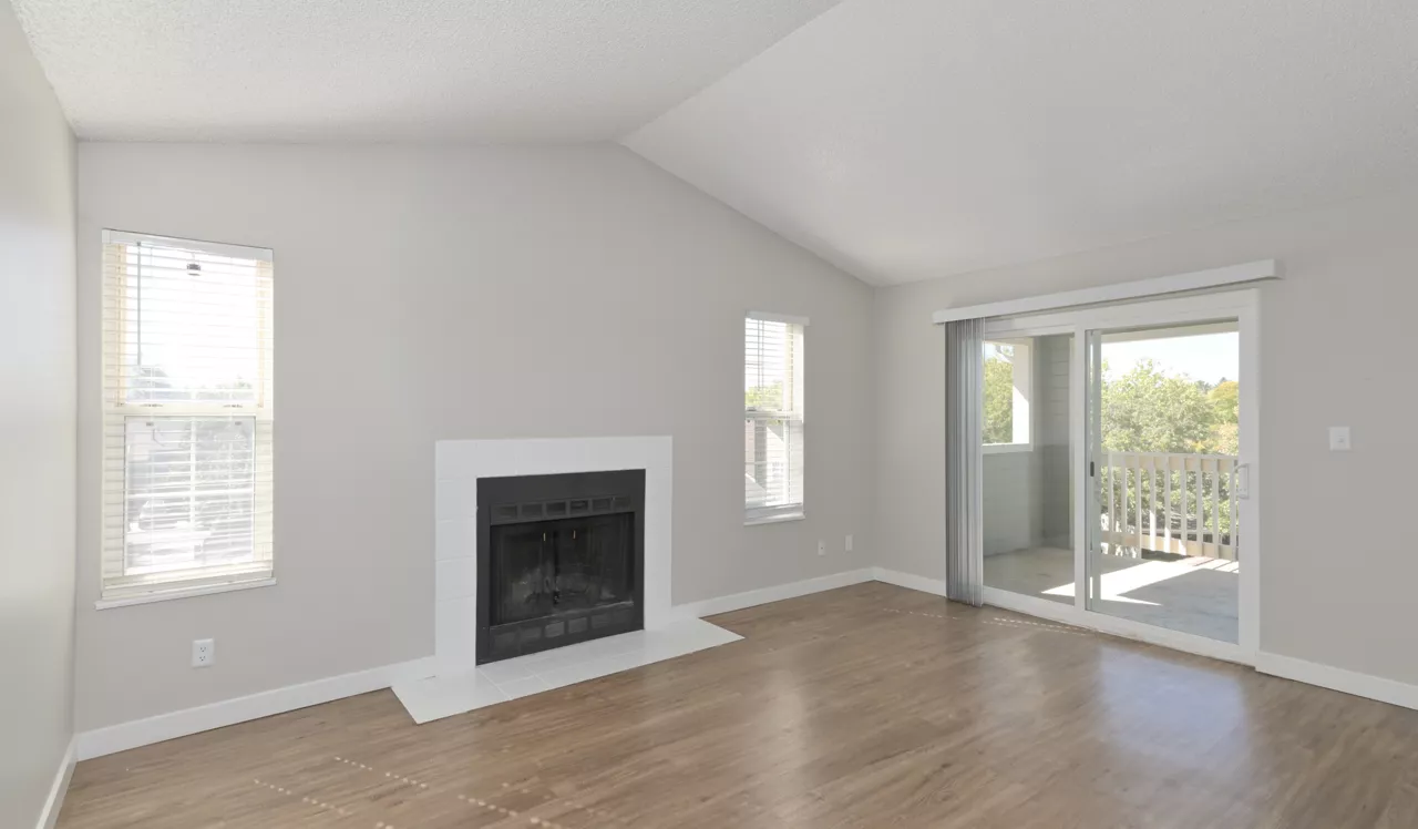 Arcadia - Centennial, CO - Living Room