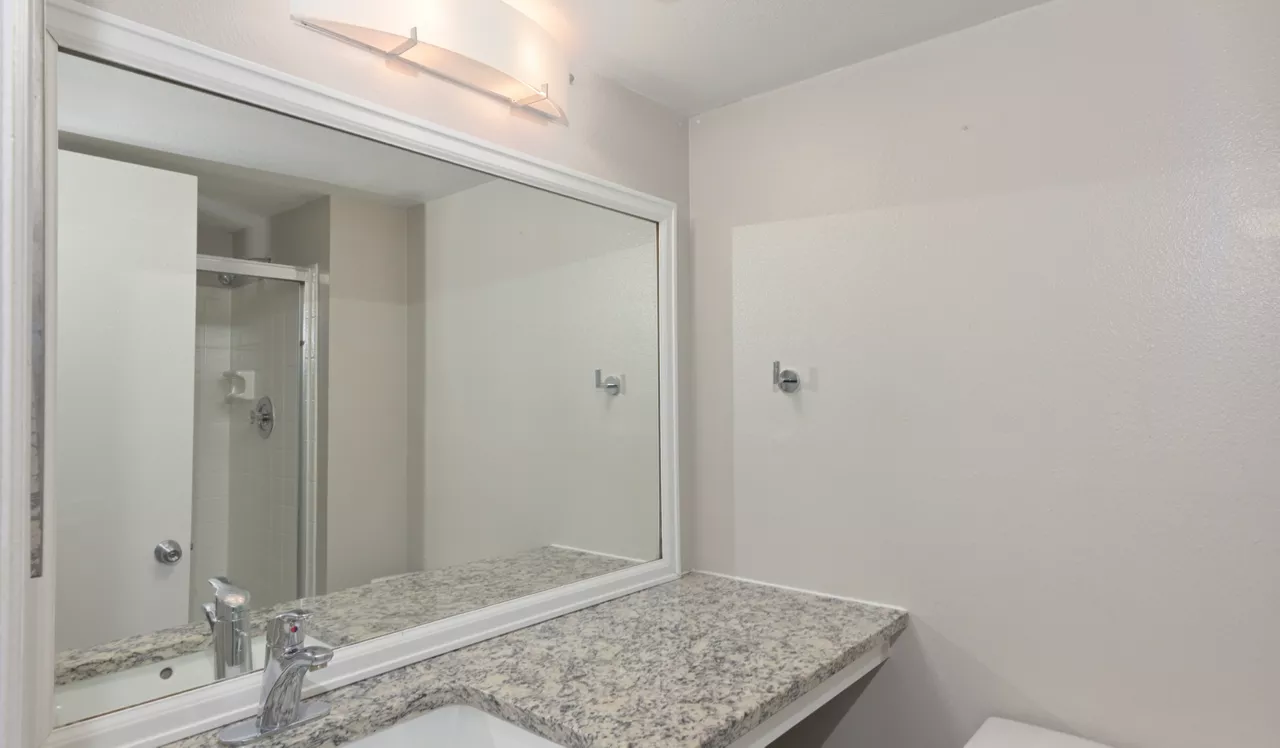 Arcadia - Centennial, CO - Bathroom