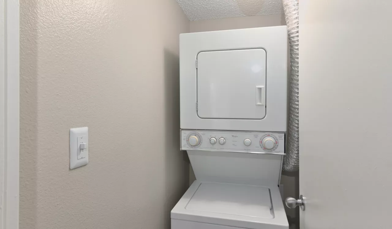 Arcadia - Centennial, CO - Laundry