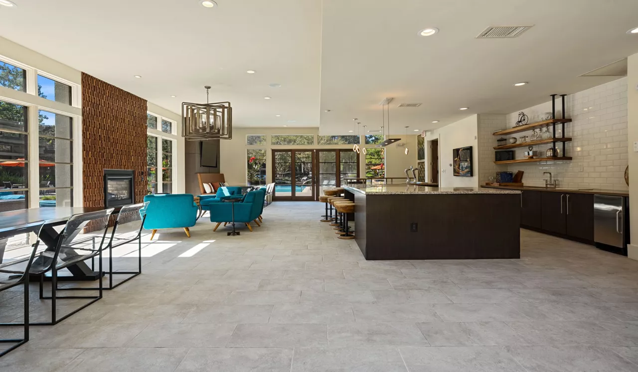 Arden Vue in Atlanta, GA - Clubhouse