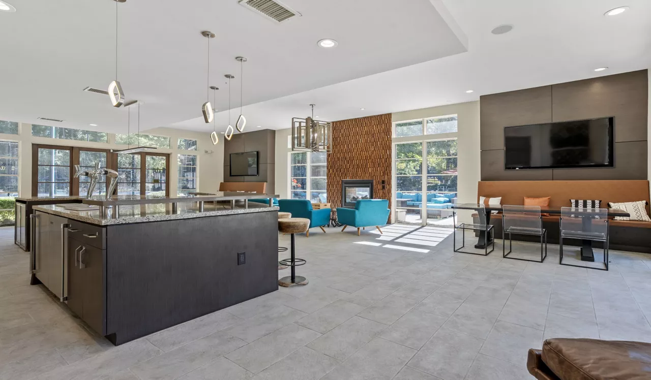Arden Vue in Atlanta, GA - Clubhouse