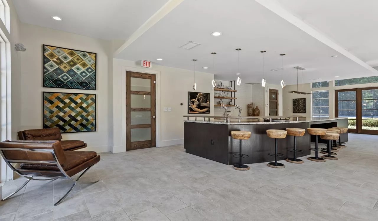 Arden Vue in Atlanta, GA - Clubhouse