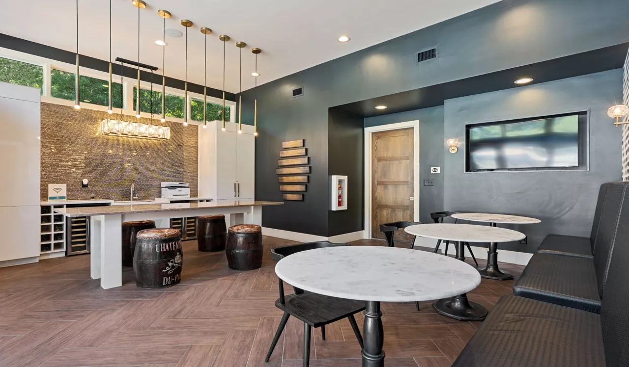 Arden Vue in Atlanta, GA - Clubhouse