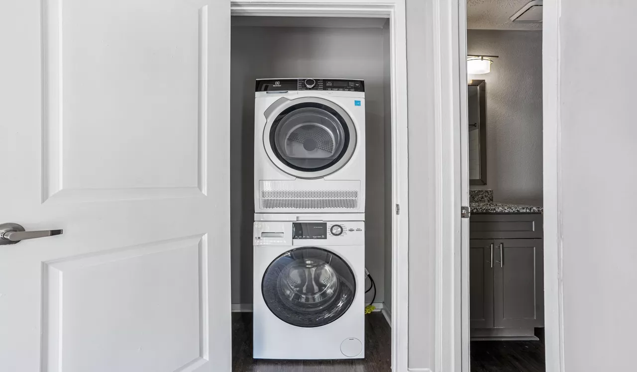 Arden Vue - Decatur, GA - Laundry