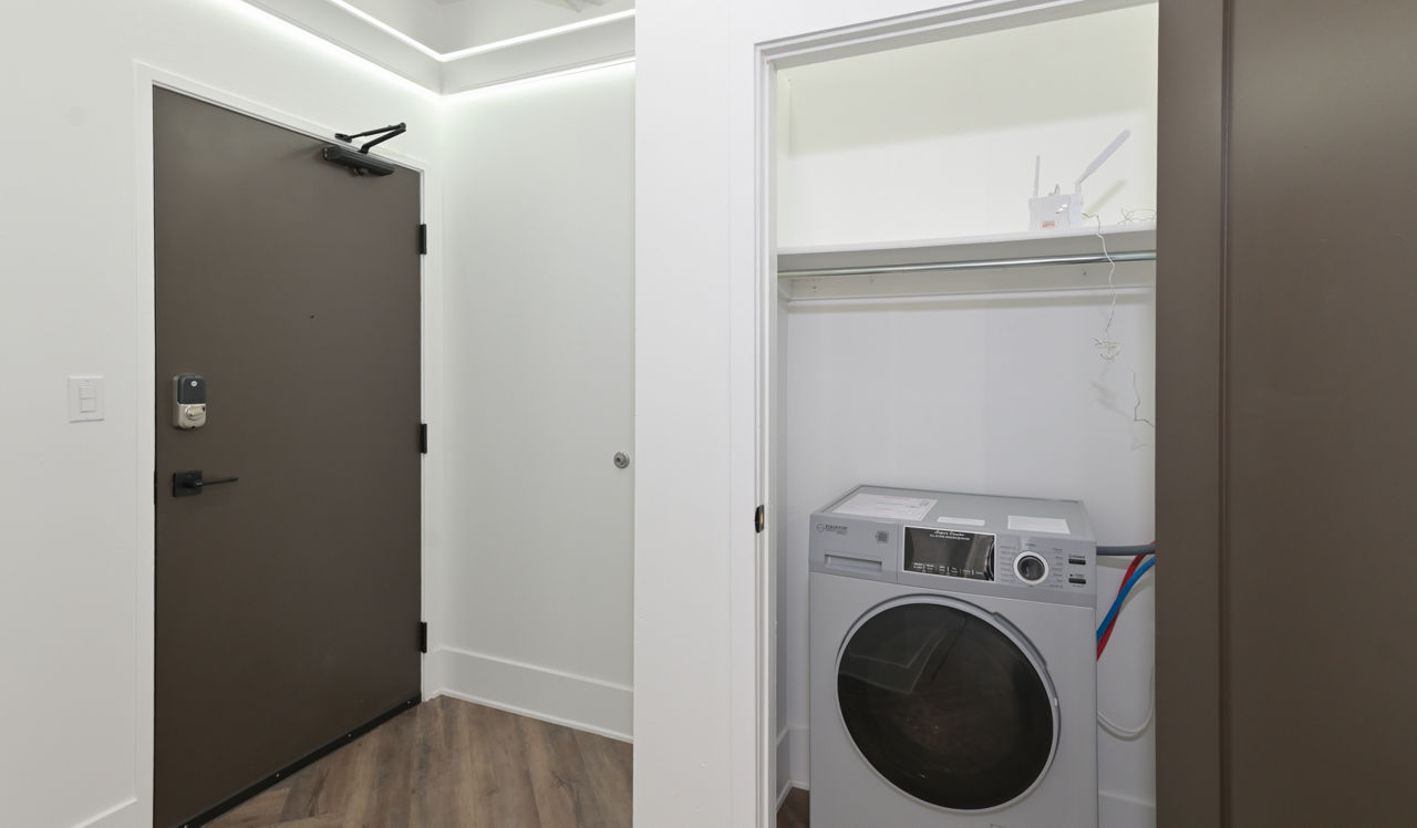 Bank Lofts - Denver, CO - Laundry