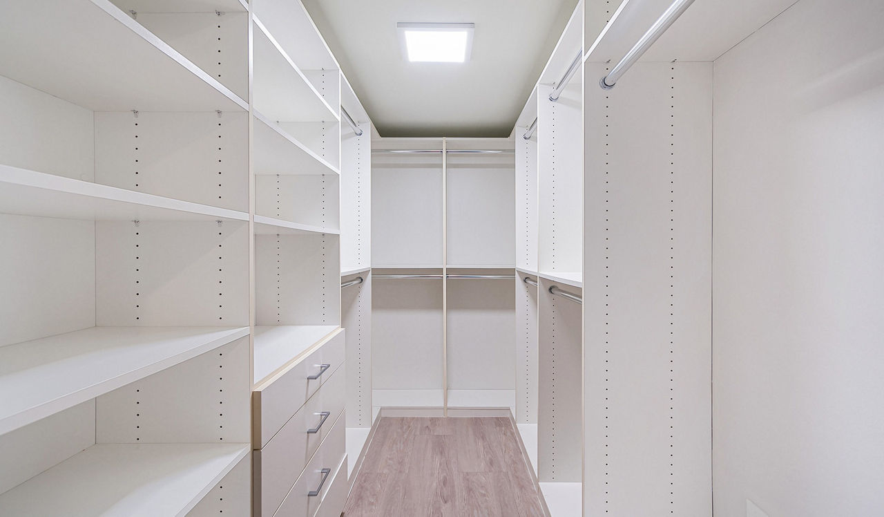 Bay Parc - Miami, FL - Closet
