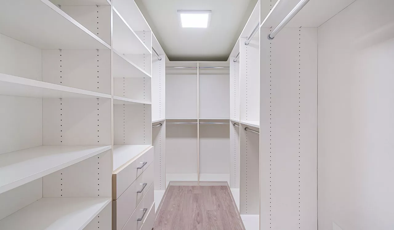 Bay Parc - Miami, FL - Closet