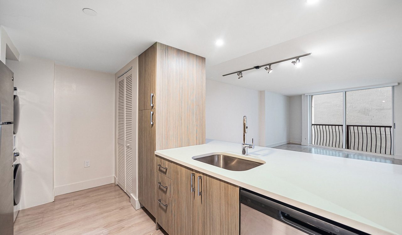 Interior Kitchen