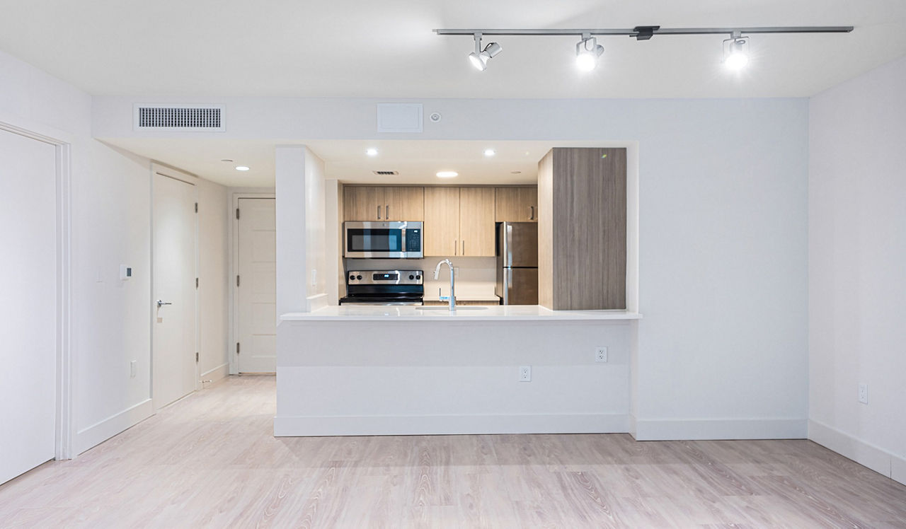 Bay Parc - Miami, FL - Living Area