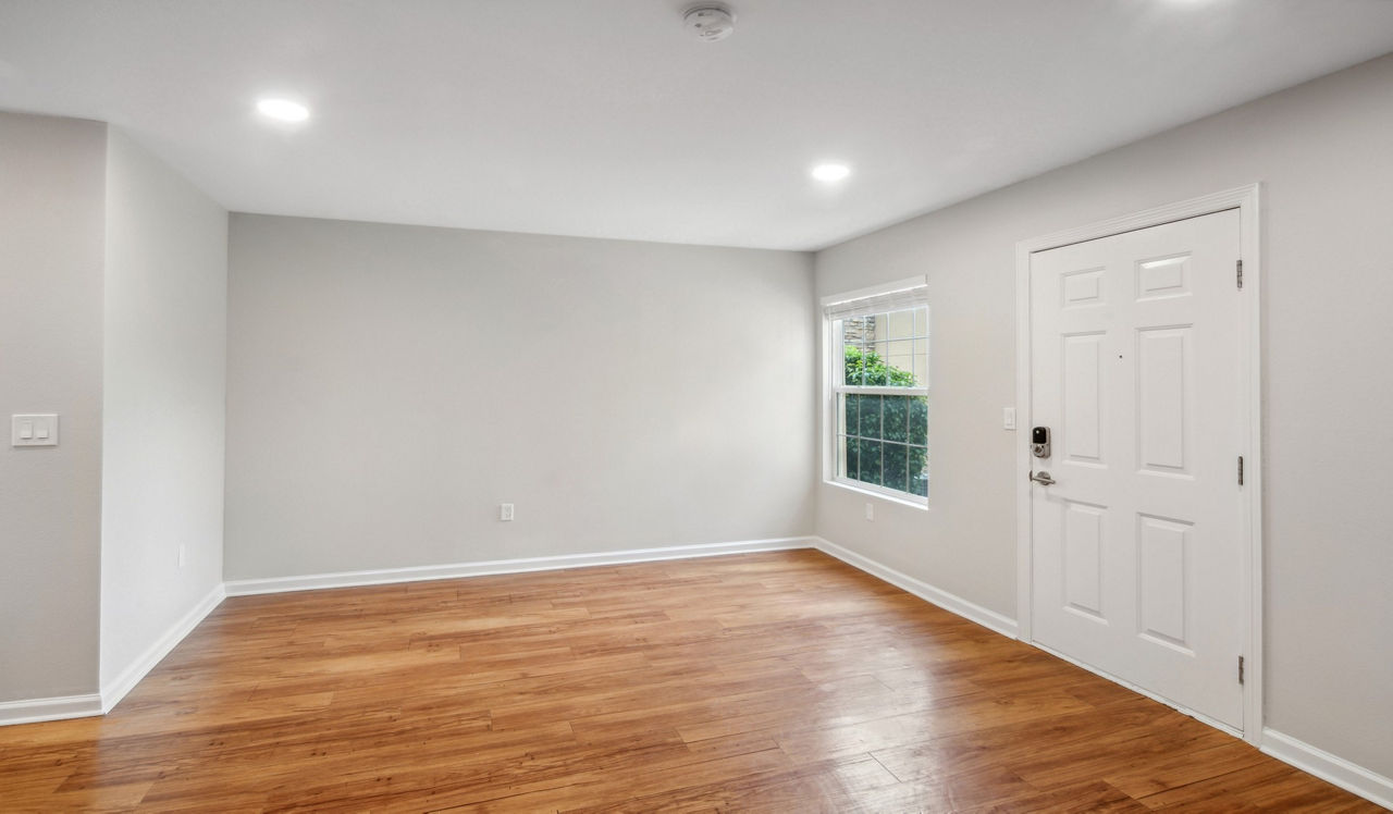 Boulder Creek - Boulder, CO - Living Room