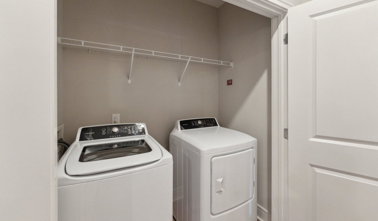 Brizo - Durham, NC - Laundry