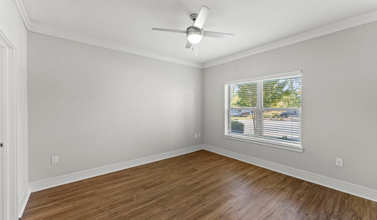 Brizo - Durham, NC - Bedroom