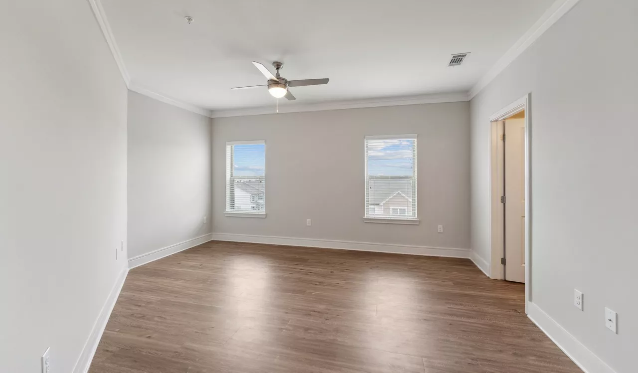 Brizo - Durham, NC - bedroom