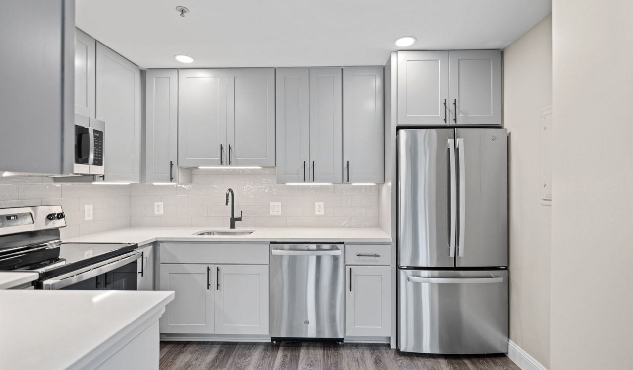 Capital Crescent Trail Residences - Bethesda, MD - Kitchen