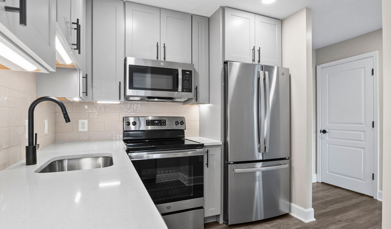 Capital Crescent Trail Residences - Bethesda, MD - Kitchen