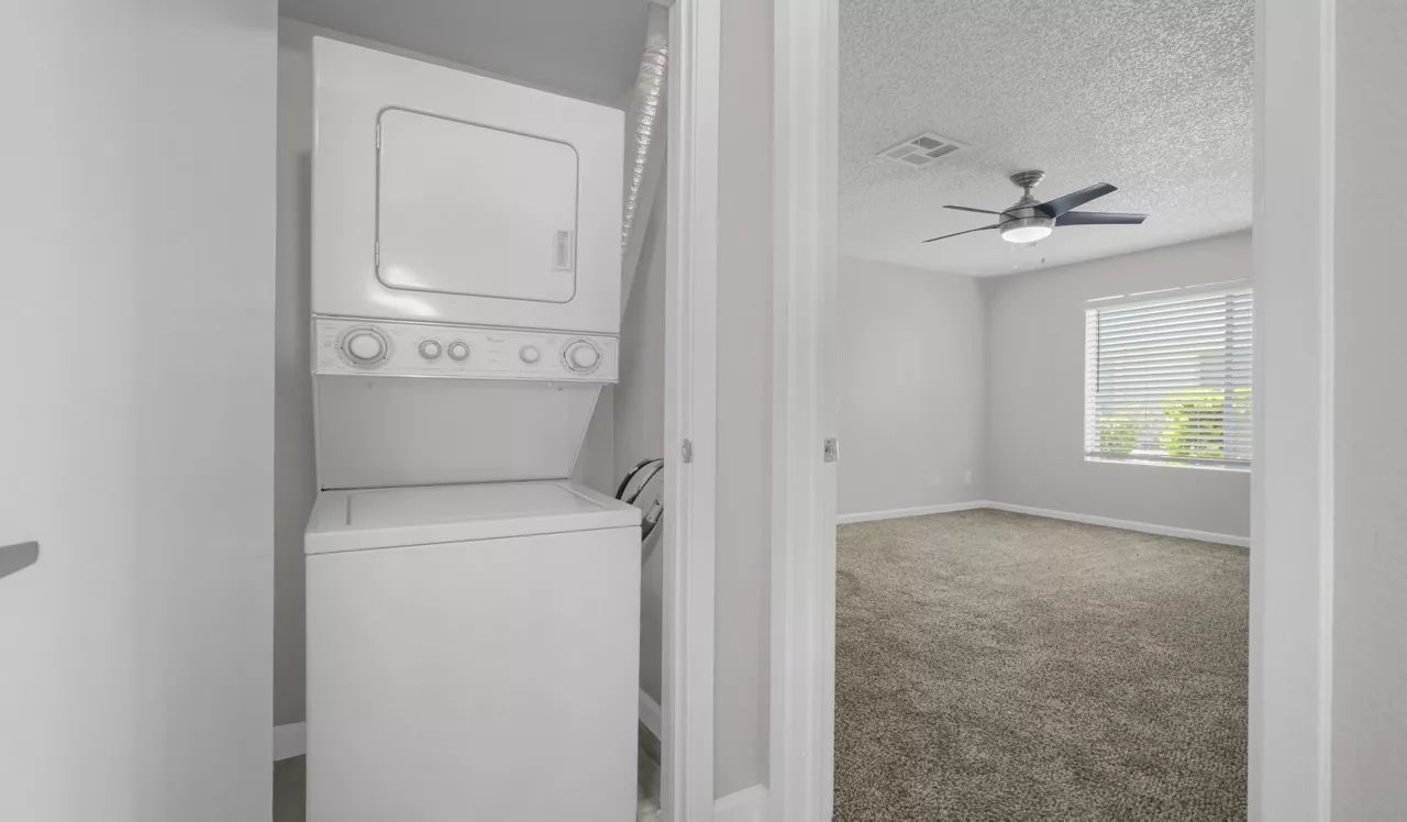 Capri - Las Vegas, NV - In-unit Washer and Dryer