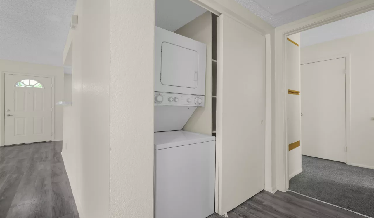 Capri - Las Vegas, NV - In-unit Washer and Dryer
